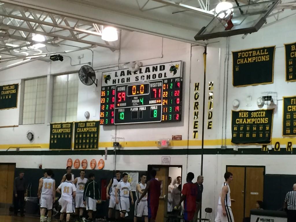 Varsity Boys Beat Lakeland